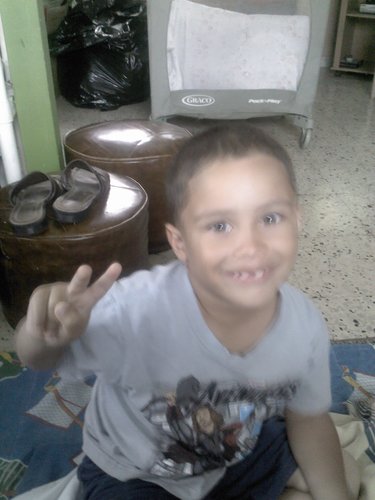 MelendezAxel's profile picture. 