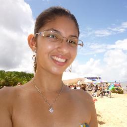 tenho cara de princesa mas sou um pé de valsa#happy#happy...