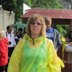 loves the Pittsburgh steelers  mom