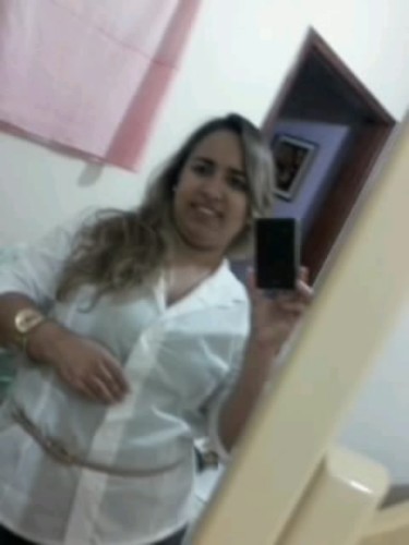 Posso ter cαrαcterísticαs iguαis α mil pessoαs .Porém tenho personαlidαdes diferentes’ do que quαlquer umα delαs. Melhores ? Piores ? Isso você decide ~