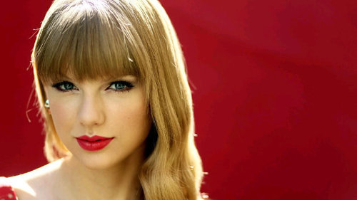 BoySwiftie☺ | vote #mtvhottest TaylorSwift