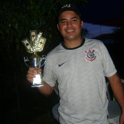Não sou Corinthiano de coração, pois um dia ele para. Sou Corinthiano de alma, pois ela sim é eterna!
#semprecorinthians