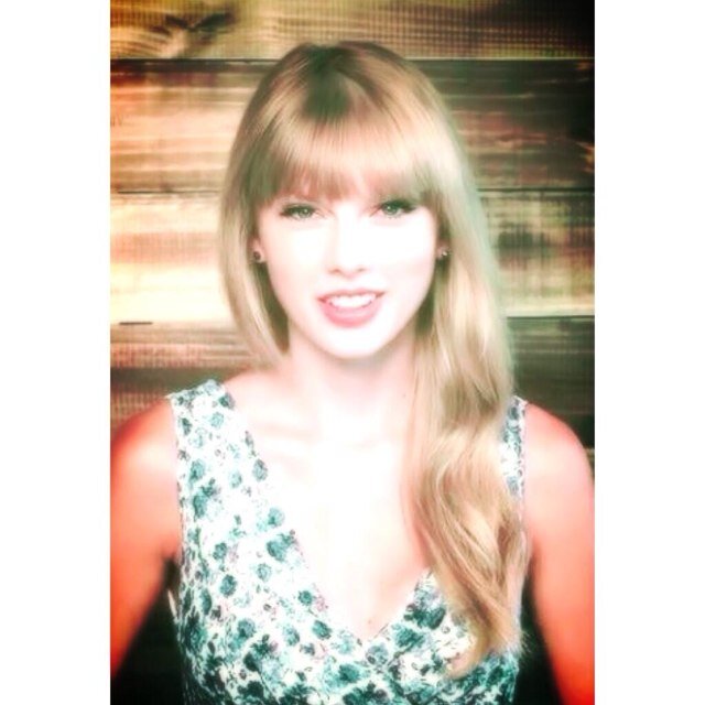 I'm no one special just another wide eyed girl who's desperately in love with Taylor Swift