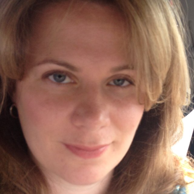 Corporate Relationship Coach, Management Consultant, Baseball and Hockey Mom, Loves to be social and paint the world with positivity! :)