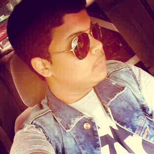 Soy Gay ¿ algún problema con eso ?  You Only Live Once