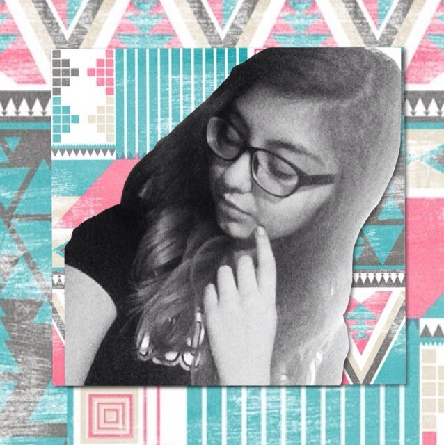 duno wat to say but i love one direction and snapchat me whenever @ yelitzahoran
