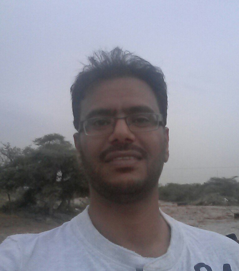 ‏‏اللهم اغفر لأبي واجعل قبره روضة من ريآض الجنه 
اللـهـم افسح له في قبره مد بصره وافرش قبره من فراش الجنة