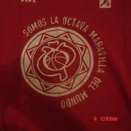 La felicidad está en el fondo de una bolsa de pipas, en concreto en la sal. A punto de estamparme una vez más, da igual cuando leas esto.