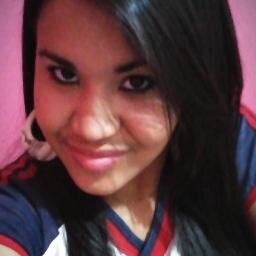 @luansantana Vc é meu caminho de PAZ !!! ♥
×Aquelα menininhα qee soonhα coom os pées no cHααõ(!)