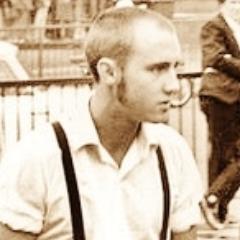 Honoured 2 B British, Brexiteer, Rupert Lowe & Trump Supporter. I Am True Far Right (Near Total Freedom), not  a Centre Left Socialist Oppressor that was Hitler