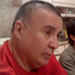 Profesor Ing. Carlos Giannelli, licenciado en programación y Física en sus respectivas áreas. (Humor) El verdadero Giannelli no tiene twitter. Pin: 2A4567T0