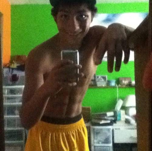 calebgrabow12's profile picture. I'm 16 and love soccer,wrestling and long boarding