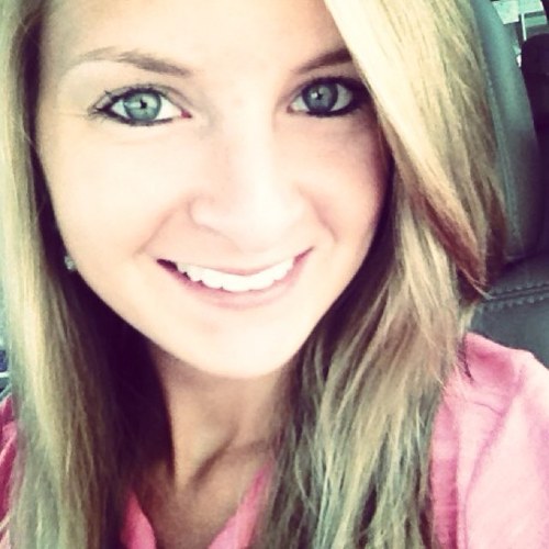 robinsewell12's profile picture. I'm Robin :) 25. *Married to Zach Gilbert!* 11/14/15 💍 Mommy to a sweet baby girl *Melody Grace* 👶❤️