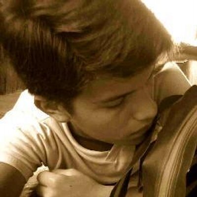 Austin Vargas (@AustinMgs) | Twitter Austin Vargas (@AustinMgs) | Twitter - 400 x 400 jpeg 25kB