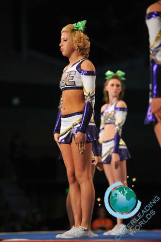 fulloutcheerx Profile Picture