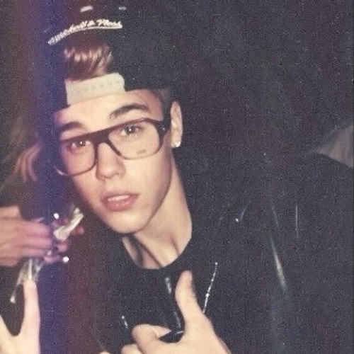 Directioner/Belieber Get out of my lana del way