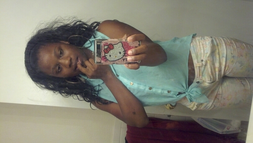 Team Pretty, Team single,  Team Cute, Team Brooks County, Team Follow me an will follow back,team don't take no shit from nobody