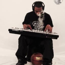 southern_yungen's profile picture. my bio in my music just follow n listen