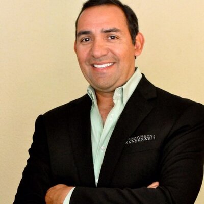 R Michael Villarreal (@rmvLife) | Twitter