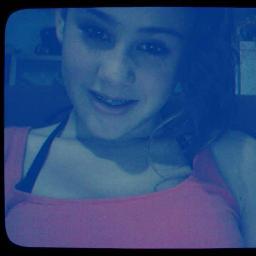 Minha menina dramática  ♥   MINHA sim, e não divido com ninguem :*  quero que saiba que eu te amo, e que pode contar comigo sempre  $:    aqui; @Maaarllon_