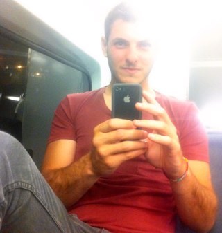 Aussiebum23's profile picture. 