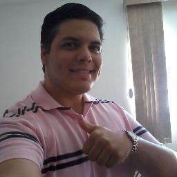 Sou Dj a mais de 6 anos, Locutor da rádio @estacaoforro! faço Facul de Ciência da Computação, Tenho uma MÃE que amo muito!