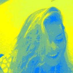 Carioca, 19 anos, escritora, directioner, apaixonada, credora de sonhos impossíveis, tenho Deus como único e suficiente.
@onedirection ♥ YOLO ♥