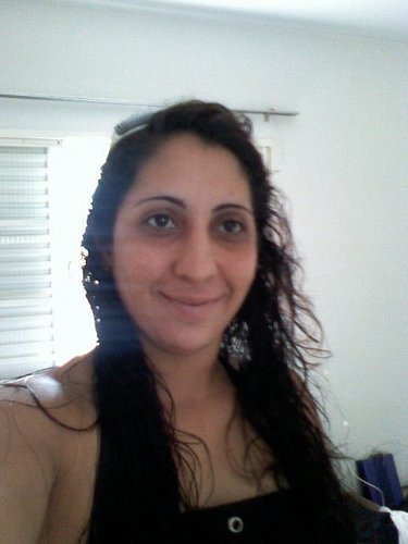 AMO....DEUS...MEUS FILHOS E MINHA  MÃE....E SOU APAIXONADA PELOS MEUS AMIGOS(AS)