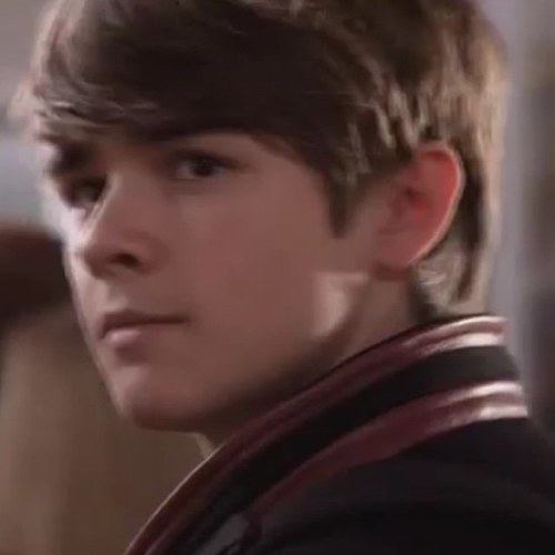 I love cam saunders and obviously dylan everett..im 15 and im a degrassian..