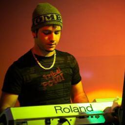 Produtor Musical Contato: (54) 9608-6298 ou (54) 8402-1757