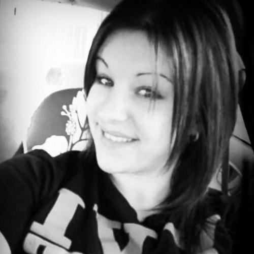 Live each day like its ur last....Laugh uncontrolably....Love with all ur heart...