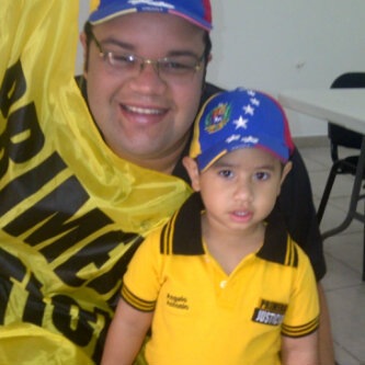 clorindomanuel's profile picture. 