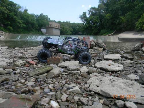 BjGot18s2001's profile picture. 