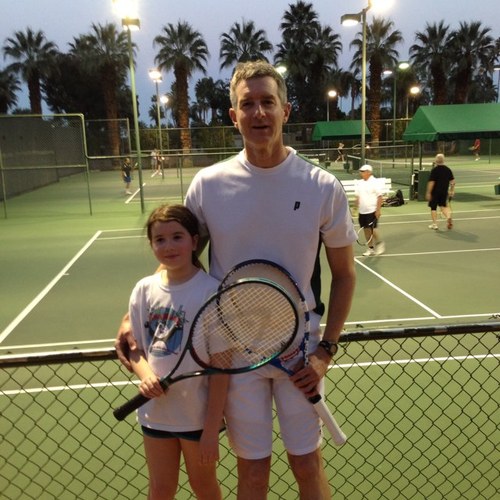 DHutchGolf's profile picture. 