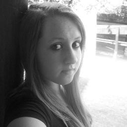 #I'm a Hungarian girl#  
♥Bring Me The Horizon♥Black Veil Brides♥Asking Alexandria♥SUICIDE SILENCE♥Sleeping With Sirens♥Escape The Fate♥Pierce The Veil ect...