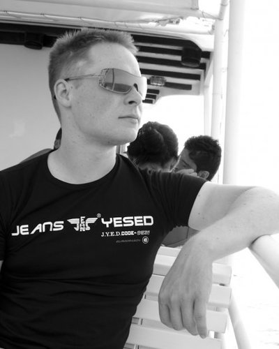 opnevalainen's profile picture. Adrenaline lover | Gadget freak | Scuba diver | Photographer