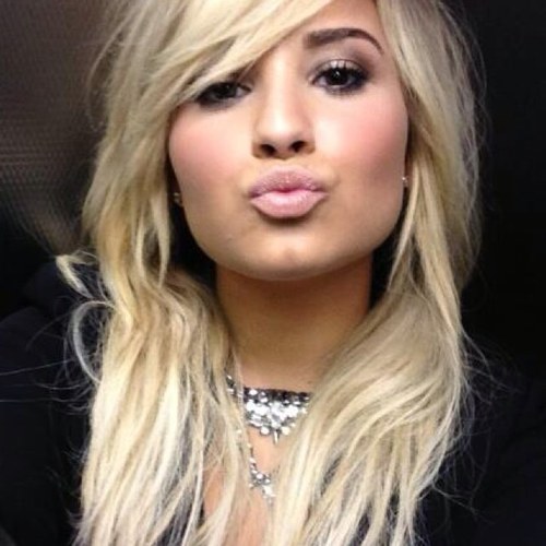 i don't need to shout my love to know that i love u @ddlovato