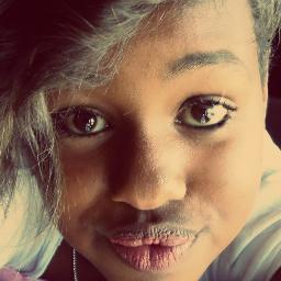 I love music ♥ Thanks for follow ( i follow back )