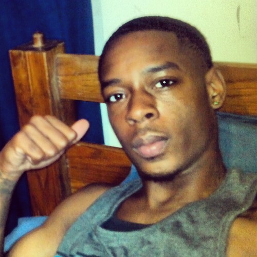 Keep hush! A cool guy if you get to knw me. kik StedG..follow on instagram @Sted_g #Mention#DM#FWM