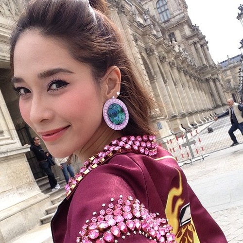 รักหมาเเมว|ส่วนมากไม่ค่อยทวิตชอบอ่าน
คำพูดคนอื่นๆนิสัยดียิ้มง่าย.มองโลกในเเง่ดี
เเต่ไม่ใช่(โลกสวย)ชอบการเดินทางรักทะเล