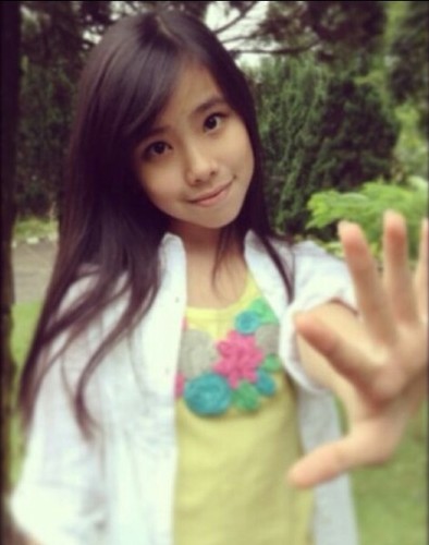 a pard of @AgathaChelsea18 :) | ChelseaAddict | Keep Support Chelsea :) | created : 02-08-2013