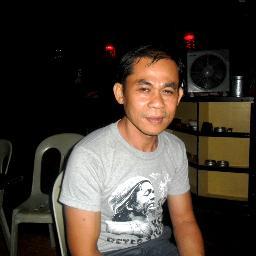 Im simple,honest adventurer music lover,hard worker,and understanding,speachless,
