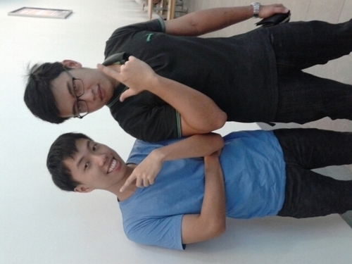 shemlzx's profile picture. life is more than this