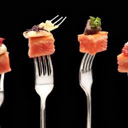 SDiningMob's profile picture. Två matfilosofer med hårt kritiskt granskande ögon och smaklökar. Vi rapporterar och betygsätter frekvent restauranger & krogar.