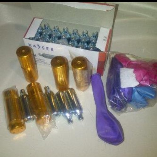 All you need for the perfect Balloon! PIN:286E09E8