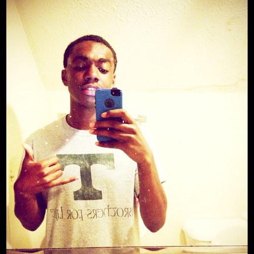 Follow me I'll follow back