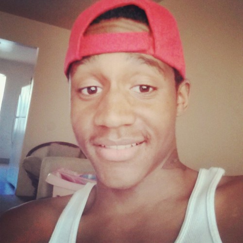 Aye Yall Follow me on Instagram @All_Red_Everything. An follow my Wife @Sincerilyy_Pink an @__Shaaay on Instagram