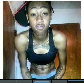 Im Solo Skoe idqaf About A Hoe ! #TEAMLESBIAN  6/21