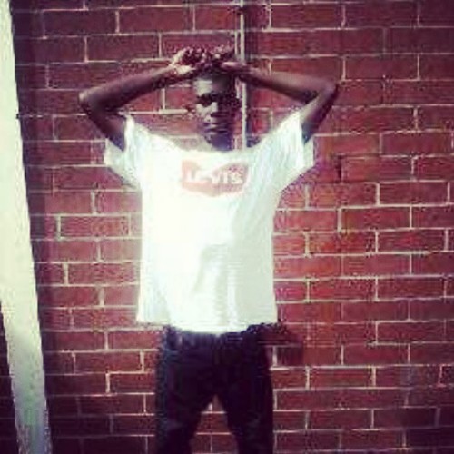 head man of it btw #Free clyde Free lil e R.I.P Brandon B & reshaud & ray