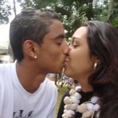 @leka_sccp invadindo aqi,Corinthiano,Alegre,Divertido,Chato,Companheiro e o melhor namorado do mundo *-* te amo amor